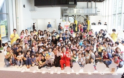 「ママモコモくらぶセミナー　パパイヤ鈴木さんと踊ろう親子ダンス」イベントレポート♪