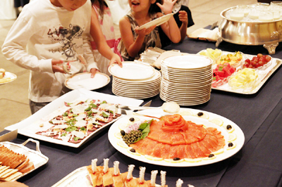 ハイアット リージェンシー 東京が 「夏休み親子ホテル探検＆ファミリーブッフェ」開催