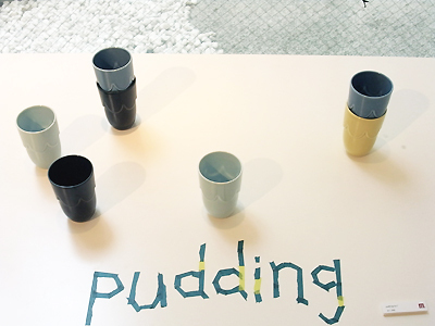 皆川明さんと安藤雅信さんのコラボレーション、「はねの器　ハナの器」展開催中