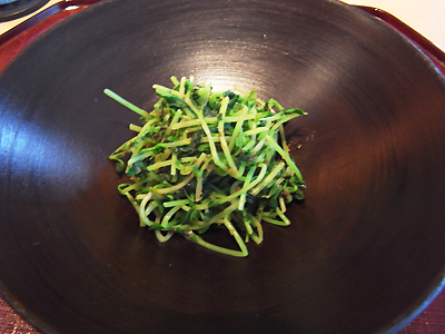 抜群の栄養価！夏にもおすすめ 「豆苗」の魅力とは？ 「分とく山」野崎さんのレシピもご紹介！