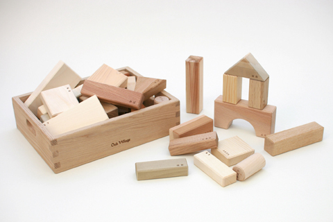 銀座三越で「未来につなぐキッズデザイン」を開催！　－DESIGNTIDE TOKYO 2012