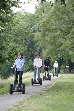 都心で気軽にアウトドア！気球や凧あげも楽しめる「新豊洲カーニバル」開催