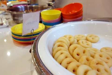 無料送迎バスで首都圏からホテルへ直行！　子連れに人気の「スパリゾートハワイアンズ」宿泊レポート