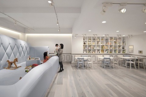 表参道の人気親子カフェ、tokyo baby cafeで、子連れフレンチが楽しめるディナープランがスタート！