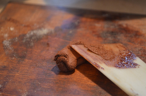 大切な器を直して、長く使う「金継ぎ」とは？ ～「金継ぎ部」体験レポート！＜前篇＞