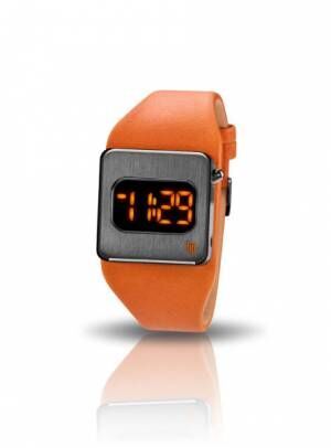 フランスの老舗ウォッチブランドからデザイン性の高い腕時計が登場！