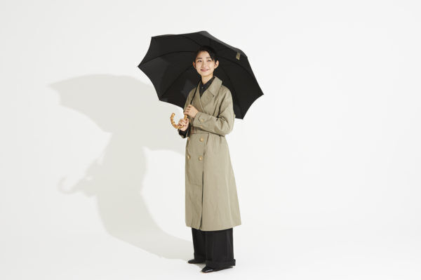 硬派な傘でいつでも淑女に。ロンドンの新鋭ブランド『LOCKWOOD』のアンブレラ