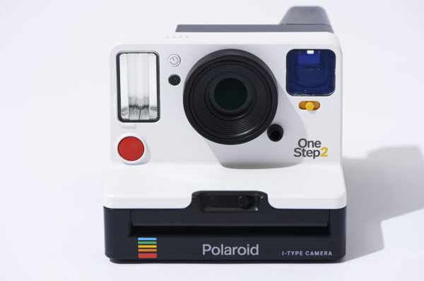 再ブームの兆しを見せる『Polaroid（ポラロイド）』で、新年度スタートの思い出を撮ろう！