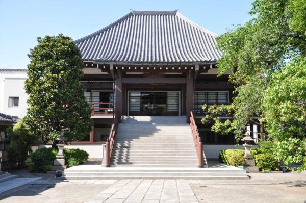 今年の夏は東京・谷中にあるお寺の「幽霊画展」へ行ってみよう