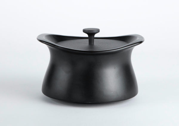 『bestpot（ベストポット）』でつながる食卓！土と金属が作る最高のお鍋に、IH対応ができました。