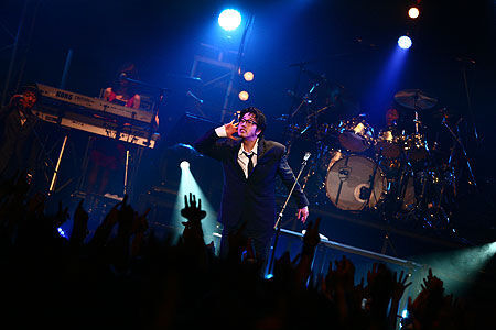 岡村靖幸、2012年1月の全国ツアーを決定