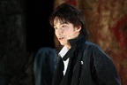 嘆き、憎しみ…井上芳雄が新境地を見せるミュージカル『ハムレット』
