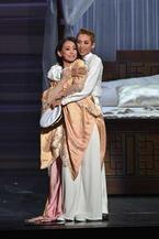 宝塚歌劇月組公演が開幕！ 龍真咲が見せる究極の愛