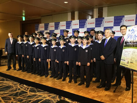 「ウィーン少年合唱団 2017年 日本公演」記者会見より写真提供：ジャパン・アーツ