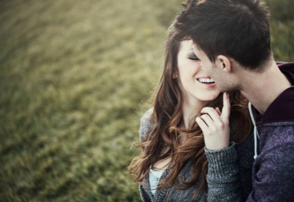 もっとしよ…？女性を「気持ちよくさせるキス」の仕方とは