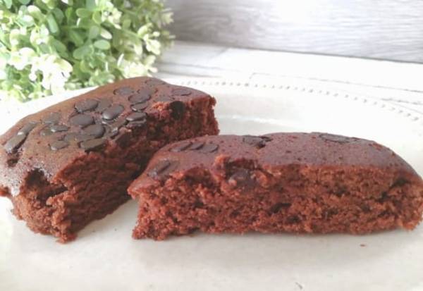 「両方美味すぎる！」GODIVA×パスコ【コラボパン】2品食べ比べ！