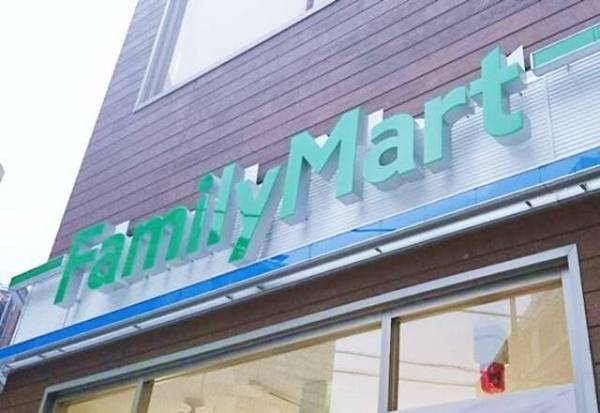 「待望の新商品！」ファミマで買える新スイーツにマニア歓喜の理由とは