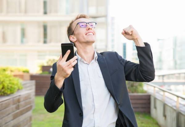 あとは告白するだけ！？4項目で見抜く「彼女との両想い度テスト」