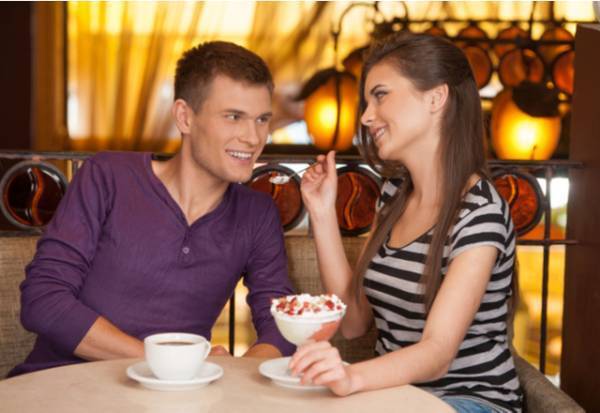 【男性必読】女性のハートを射抜く「褒め言葉」って？