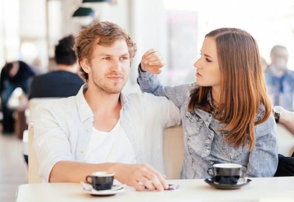 この色気そそられる…女性が「キスが欲しくなる瞬間」とは？