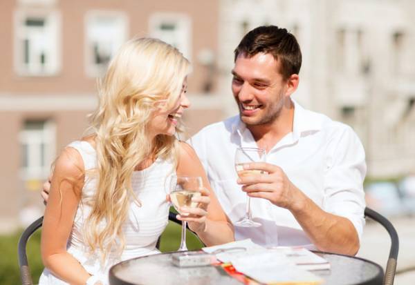 特別な存在だよ！女性が好きな男に見せる「大好きサイン」って？