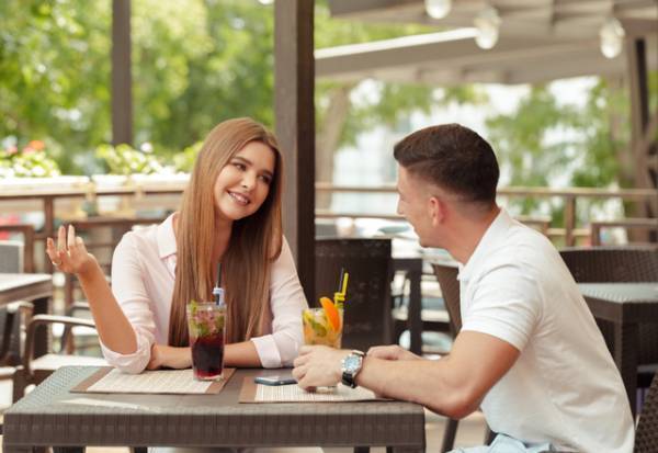 特別な存在だよ！女性が好きな男に見せる「大好きサイン」って？