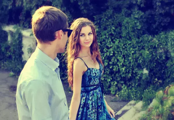 ニヤニヤしちゃう～！女性がしたい「イチャイチャ」4選