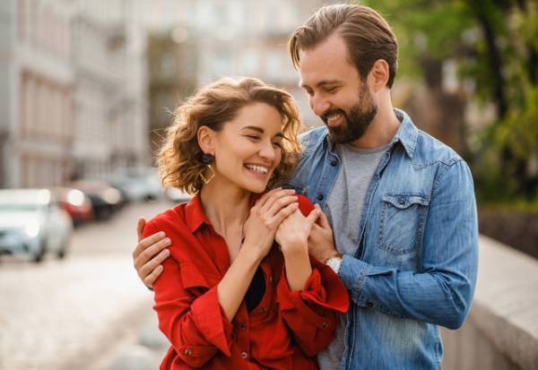 片想いが実る！？大好きな彼の「本命彼女」になる4つの方法