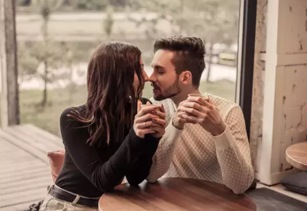 これは惚れます…女性が喜ぶ「褒め言葉」とは？