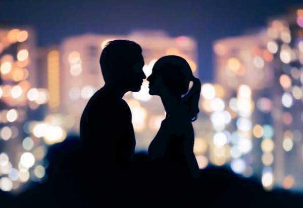 【女性心理】ドキドキが止まらなくなる「キスのシチュエーション」