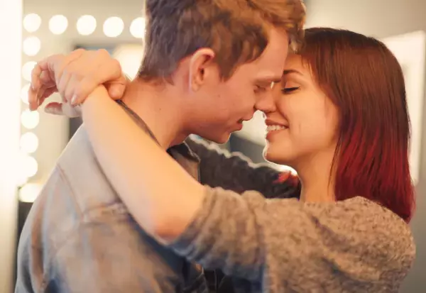 【コレが必勝法】女性がキュンキュンする「キスの仕方」