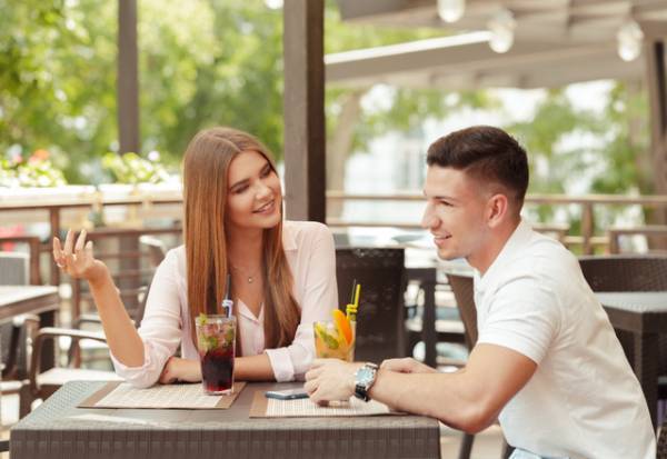 他の人にはしません！女性が「振り向いてほしい男に」してること4つ