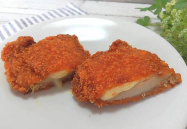 「数量限定？！」ファミマのクワトロチーズインファミチキが最高って噂！