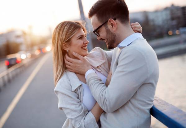 頭真っ白になる…！女性の欲情スイッチを押す「キステク」4選