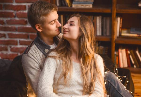 【保存版】相手からの行動で分かる「あなたの溺愛度テスト」8選