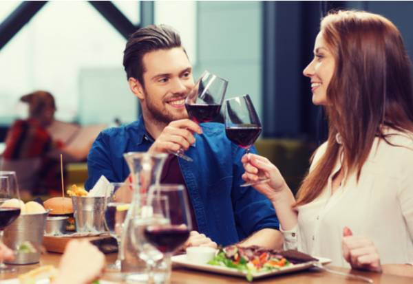 【男性必見】女性が「安心感を抱く男性」の特徴