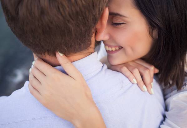 コレされたことある？女性が本命だけにする「好きアピール」4つ