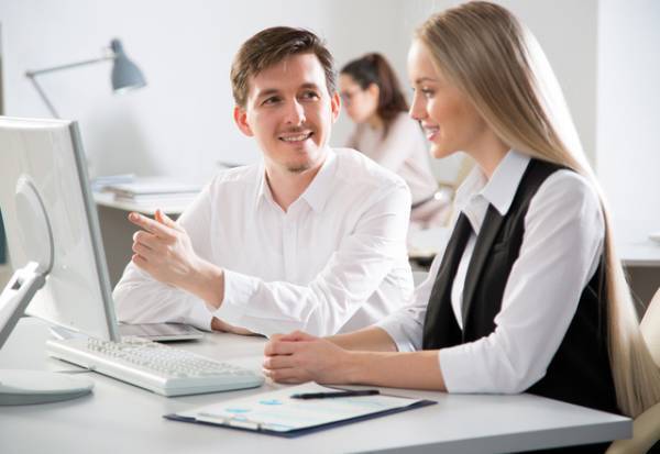 バレバレ？！女性が「好きな男性にだけ」しちゃうこと