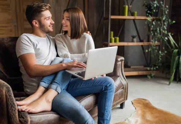 コレを言うってことは…？女性が「好きな男性」に話すこと4つ