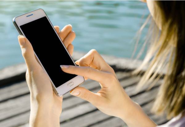 これが届いたら好き確定！？女性が「本命に送るLINE」の見抜き方