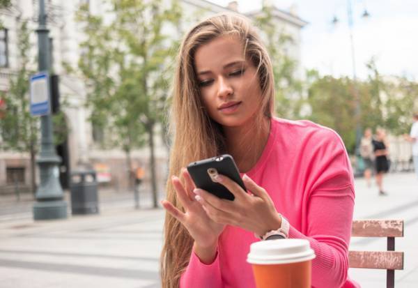 これが届いたら好き確定！？女性が「本命に送るLINE」の見抜き方