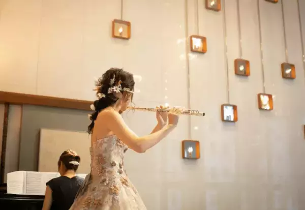 「2人で一緒に生きていくと決めた」ダブルドレスでの結婚式を叶えた女性同士のカップル。実感した結婚式の意義とは