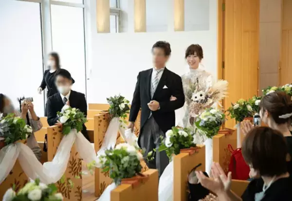 「2人で一緒に生きていくと決めた」ダブルドレスでの結婚式を叶えた女性同士のカップル。実感した結婚式の意義とは