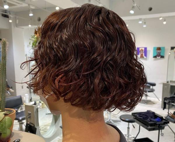 「クセ毛＝悪い物という考えを変えたい！」クセ毛を魅力に変える美容師hiroさんの想いとは