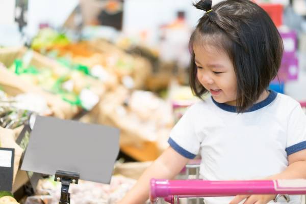 【スーパーで】夫と子どもが私のためにお土産を？→「食べるとき…」その後のちゃっかり発言にクスっと