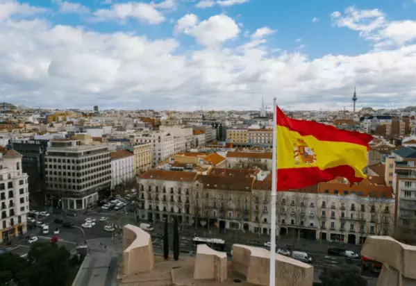【スペイン旅行】19時からレストランを探すと…日本人の感覚とのギャップに「衝撃だった」