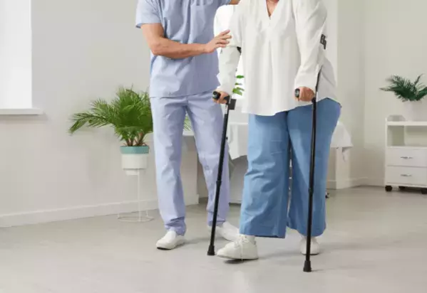 骨折した93歳の祖母　孫たちが作成した”お見舞いの品”に⇒祖母「早く退院させて！」