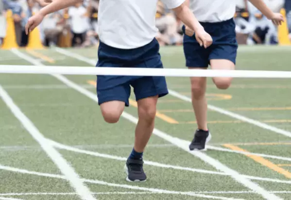 運動会で…「孫の一大事！」70代の祖父が見せてた思わぬ行動に「愛だな」