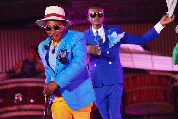 ランウェイにおける服の見せ方の話《水曜のケセラセラ》