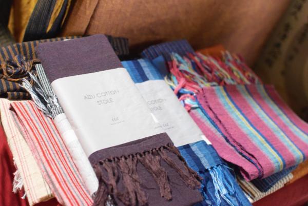 会津木綿の老舗「山田木綿織元」で400年続く伝統工芸に触れる